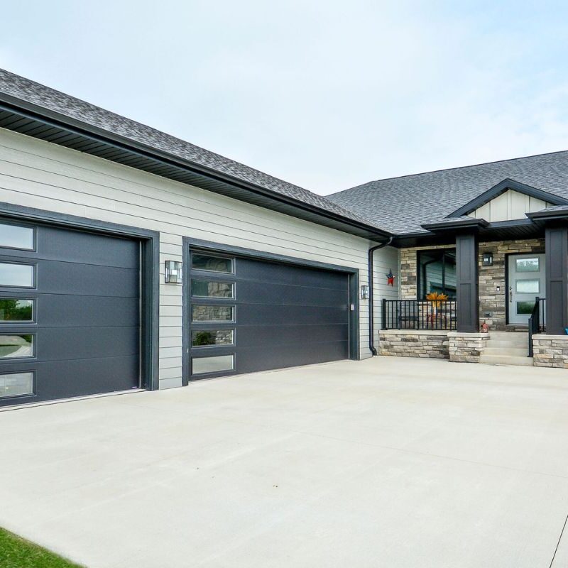 Hörmann garage door style 01 available at Ace's Garage Door San Francisco